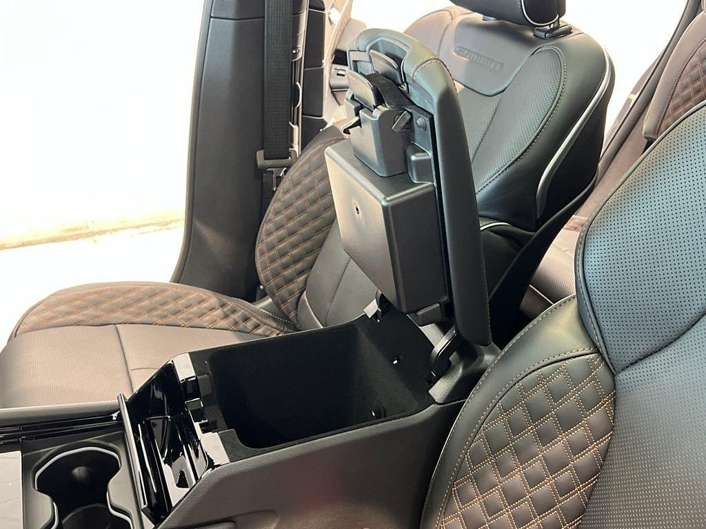 new 2025 Jeep Grand Cherokee L car, priced at $60,336