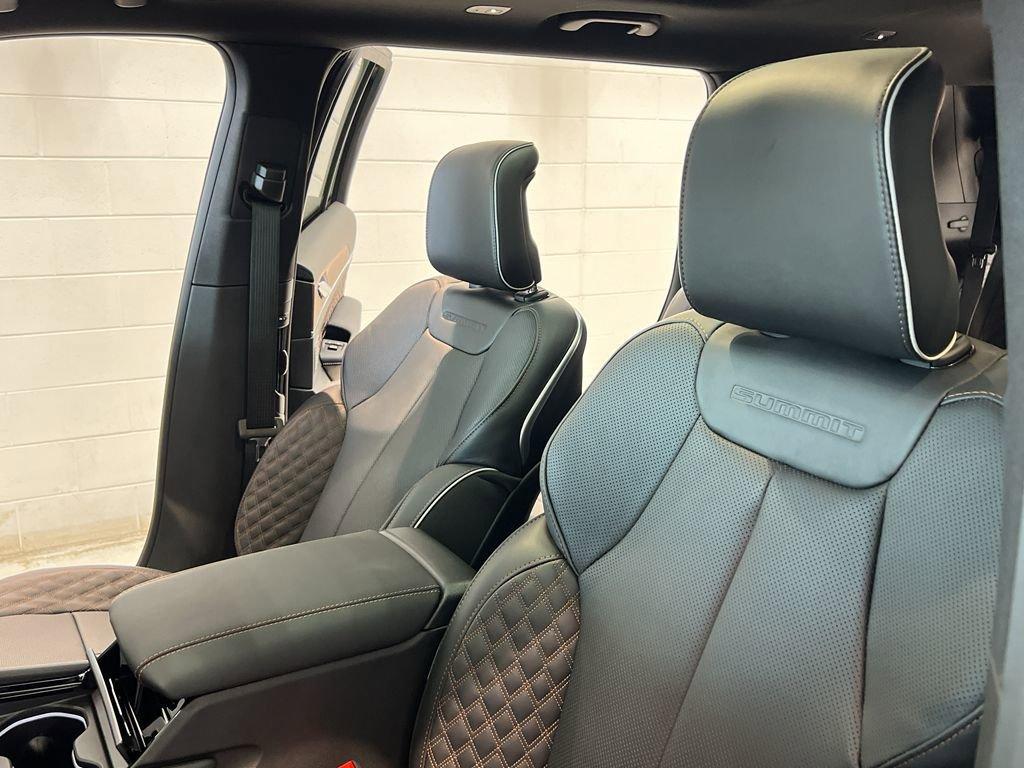 new 2025 Jeep Grand Cherokee L car, priced at $60,336