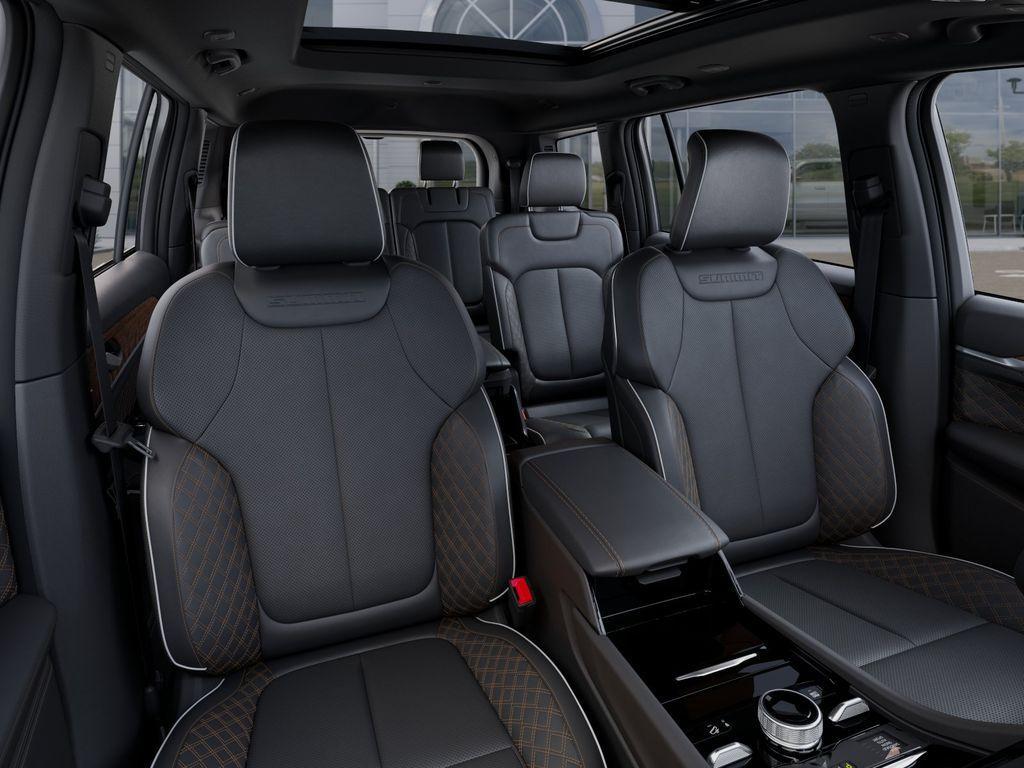 new 2025 Jeep Grand Cherokee L car, priced at $60,640