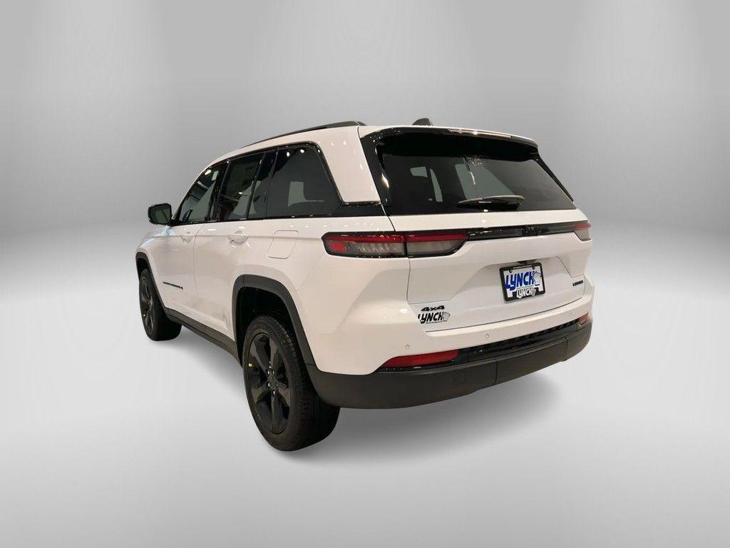 new 2025 Jeep Grand Cherokee car, priced at $48,150