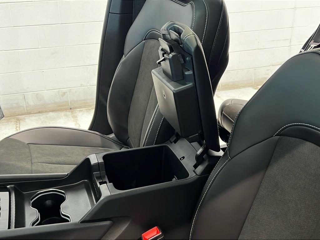 new 2025 Jeep Grand Cherokee L car, priced at $45,295