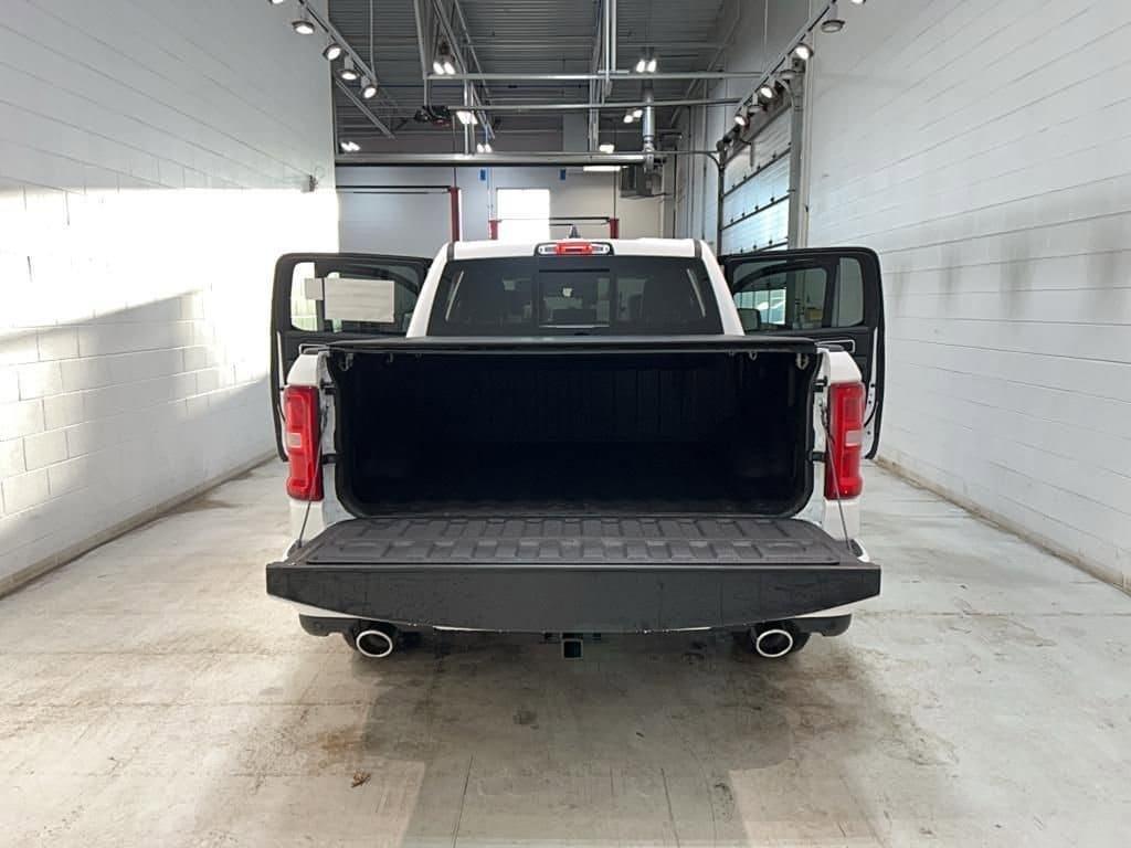 new 2025 Ram 1500 car, priced at $59,889