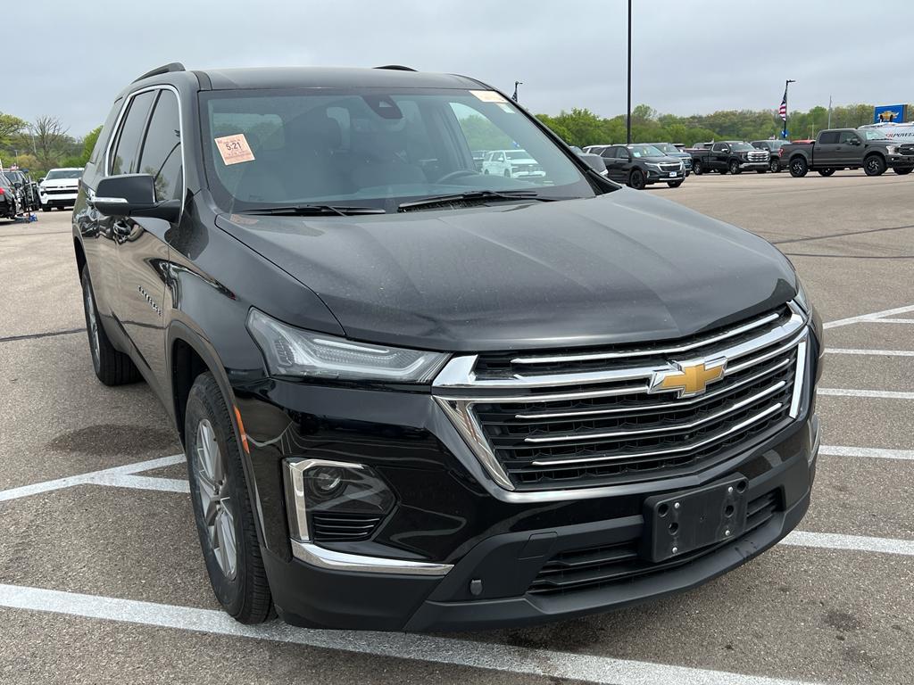 used 2023 Chevrolet Traverse car, priced at $37,495