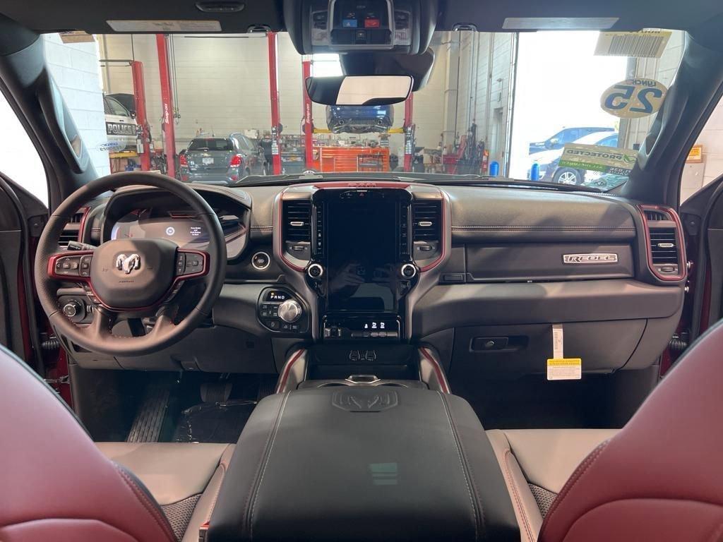 new 2025 Ram 1500 car, priced at $62,590