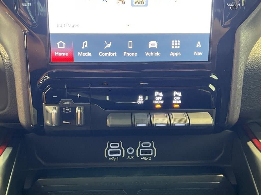 new 2025 Ram 1500 car, priced at $62,590
