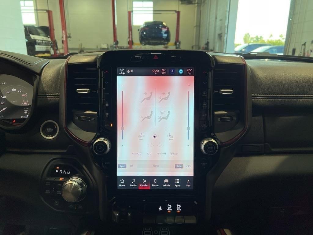 new 2025 Ram 1500 car, priced at $62,590