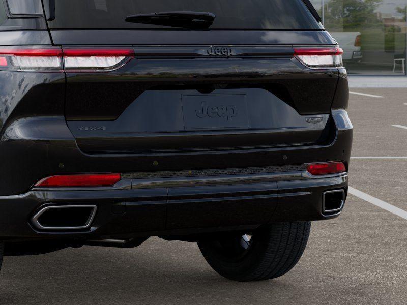 new 2025 Jeep Grand Cherokee car, priced at $65,623