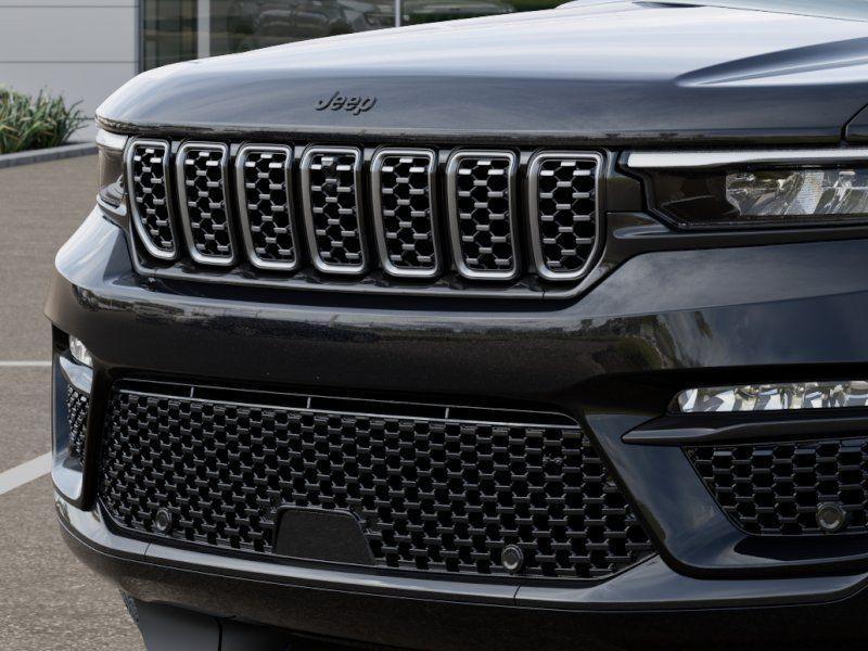new 2025 Jeep Grand Cherokee car, priced at $65,623