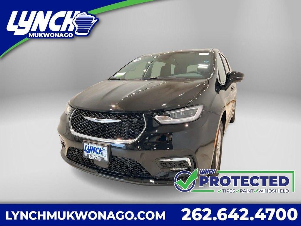 new 2025 Chrysler Pacifica car, priced at $41,550