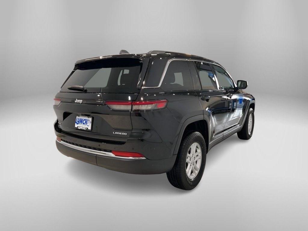 new 2025 Jeep Grand Cherokee car, priced at $38,950
