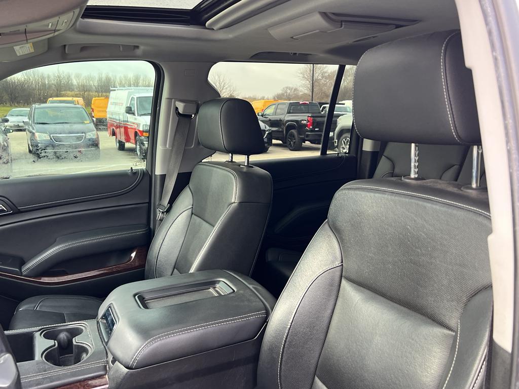 used 2019 GMC Yukon XL car, priced at $26,999