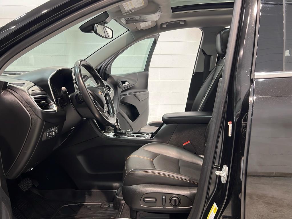 used 2022 Chevrolet Equinox car, priced at $28,995