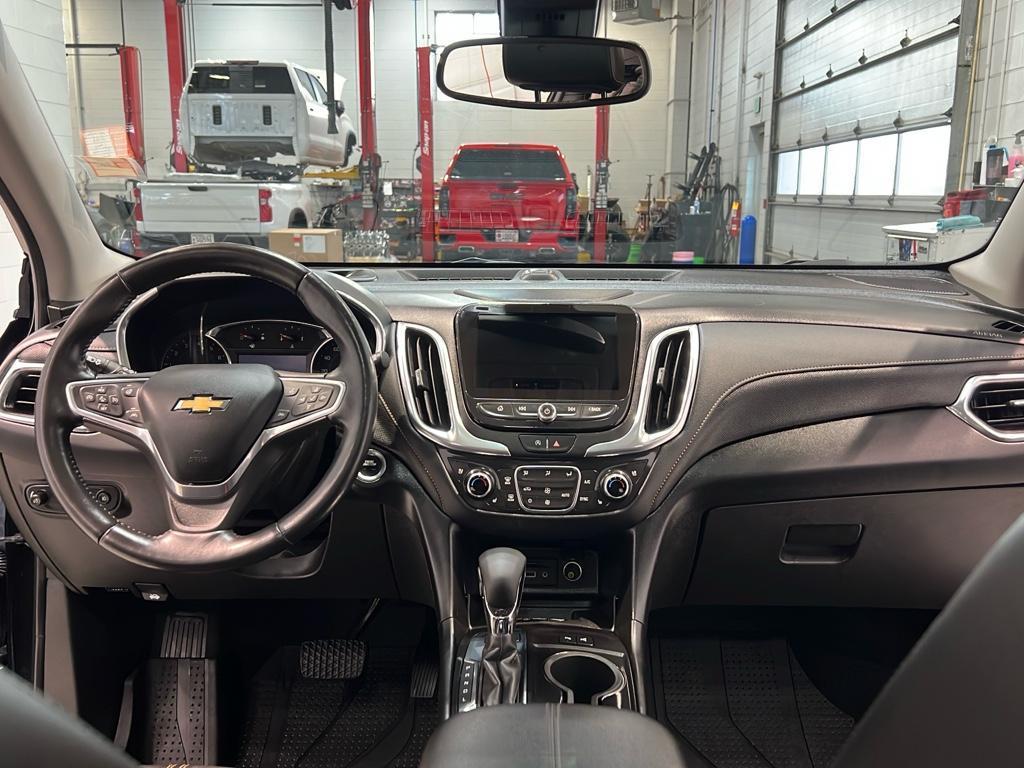 used 2022 Chevrolet Equinox car, priced at $28,995