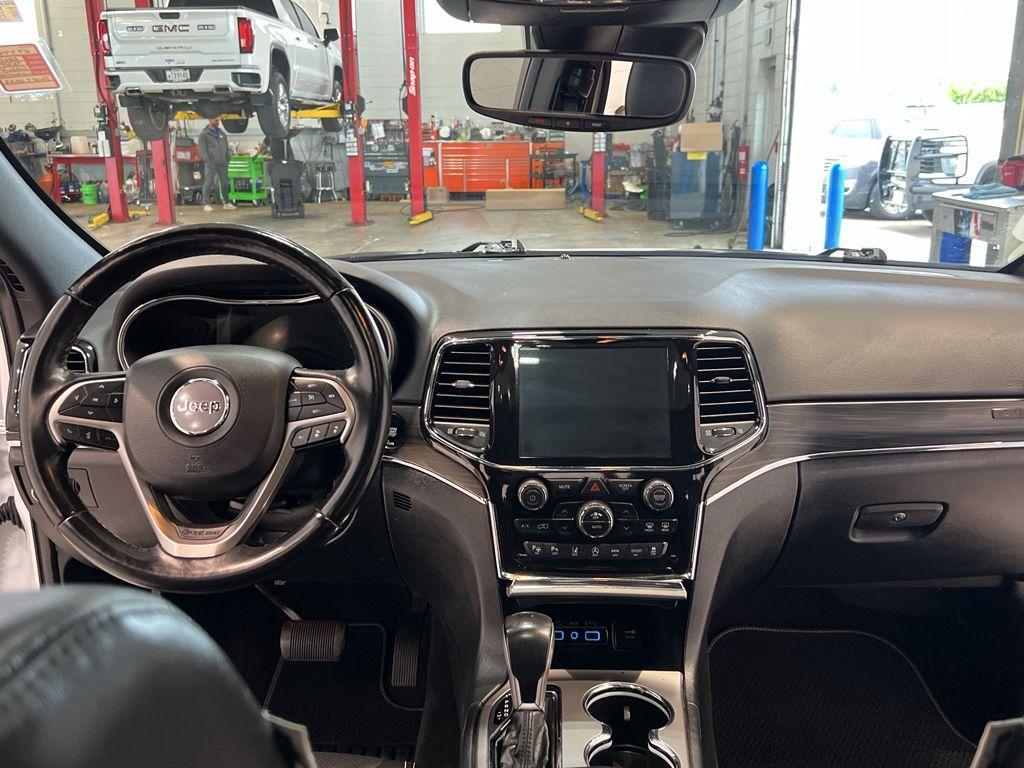 used 2021 Jeep Grand Cherokee car, priced at $28,999