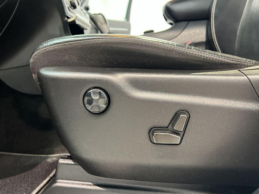 used 2021 Jeep Grand Cherokee car, priced at $28,999