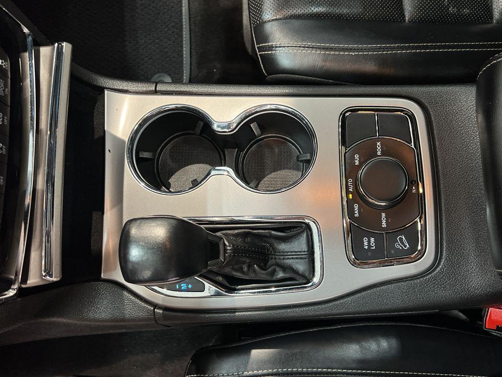 used 2021 Jeep Grand Cherokee car, priced at $28,999
