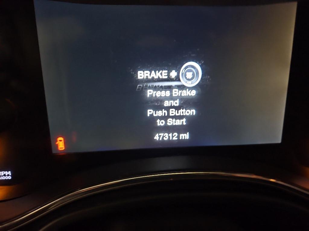 used 2021 Jeep Grand Cherokee car, priced at $29,495