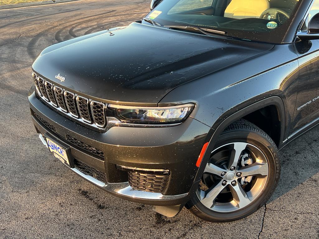 used 2024 Jeep Grand Cherokee L car, priced at $38,789