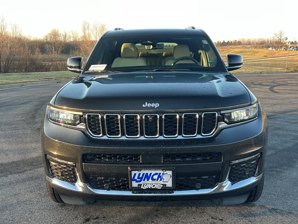 used 2024 Jeep Grand Cherokee L car, priced at $38,789