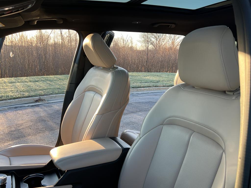 used 2024 Jeep Grand Cherokee L car, priced at $38,789