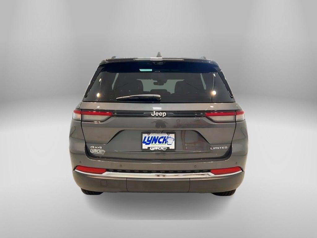 new 2025 Jeep Grand Cherokee car, priced at $45,350