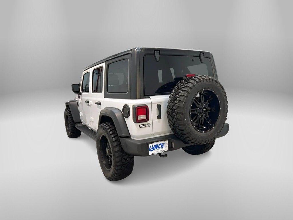 used 2022 Jeep Wrangler Unlimited car, priced at $31,995