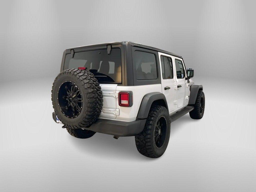 used 2022 Jeep Wrangler Unlimited car, priced at $31,995