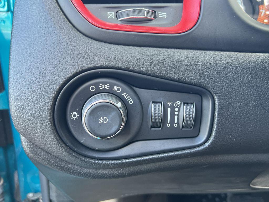 used 2022 Jeep Renegade car, priced at $22,895