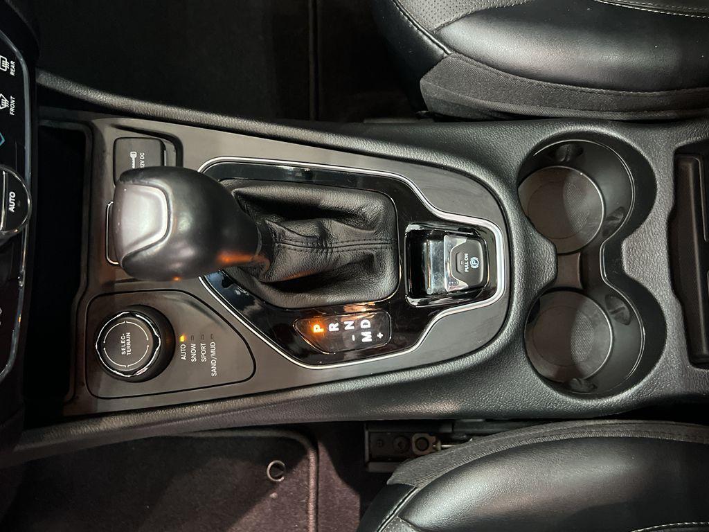 used 2022 Jeep Cherokee car, priced at $24,999