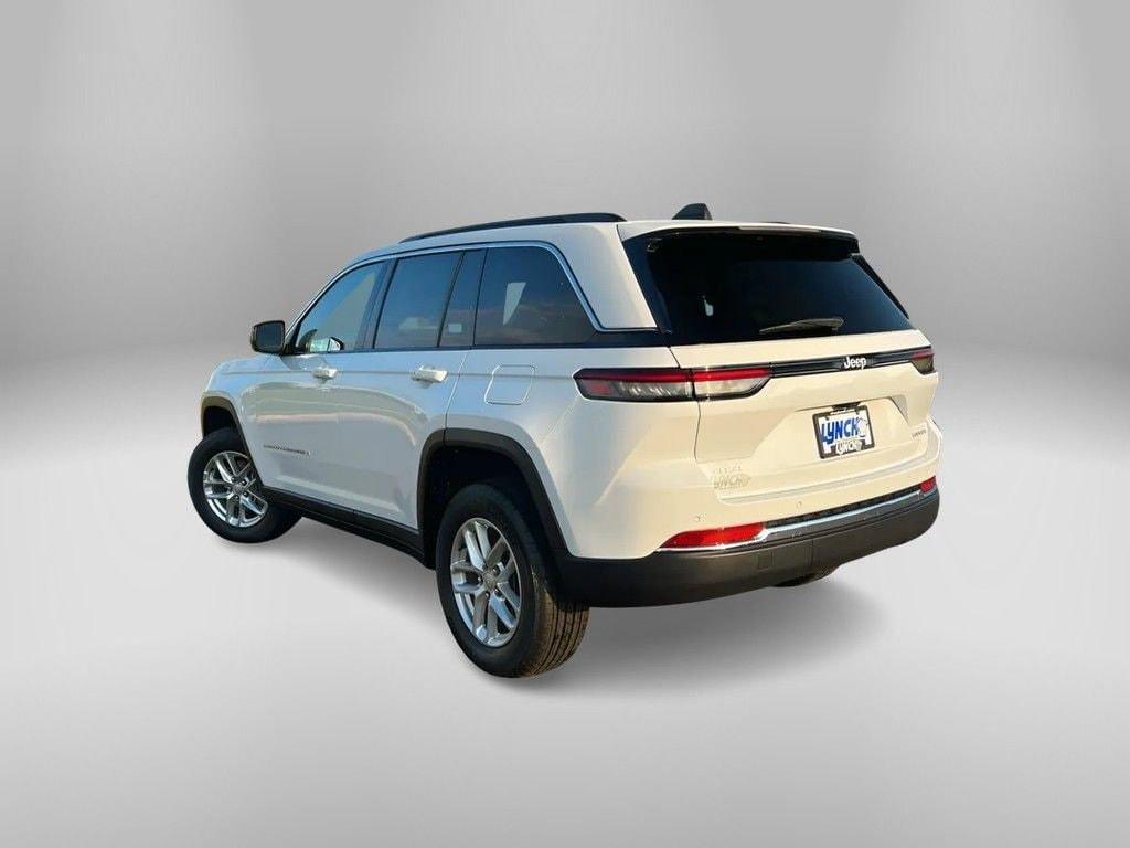 new 2025 Jeep Grand Cherokee car, priced at $38,830