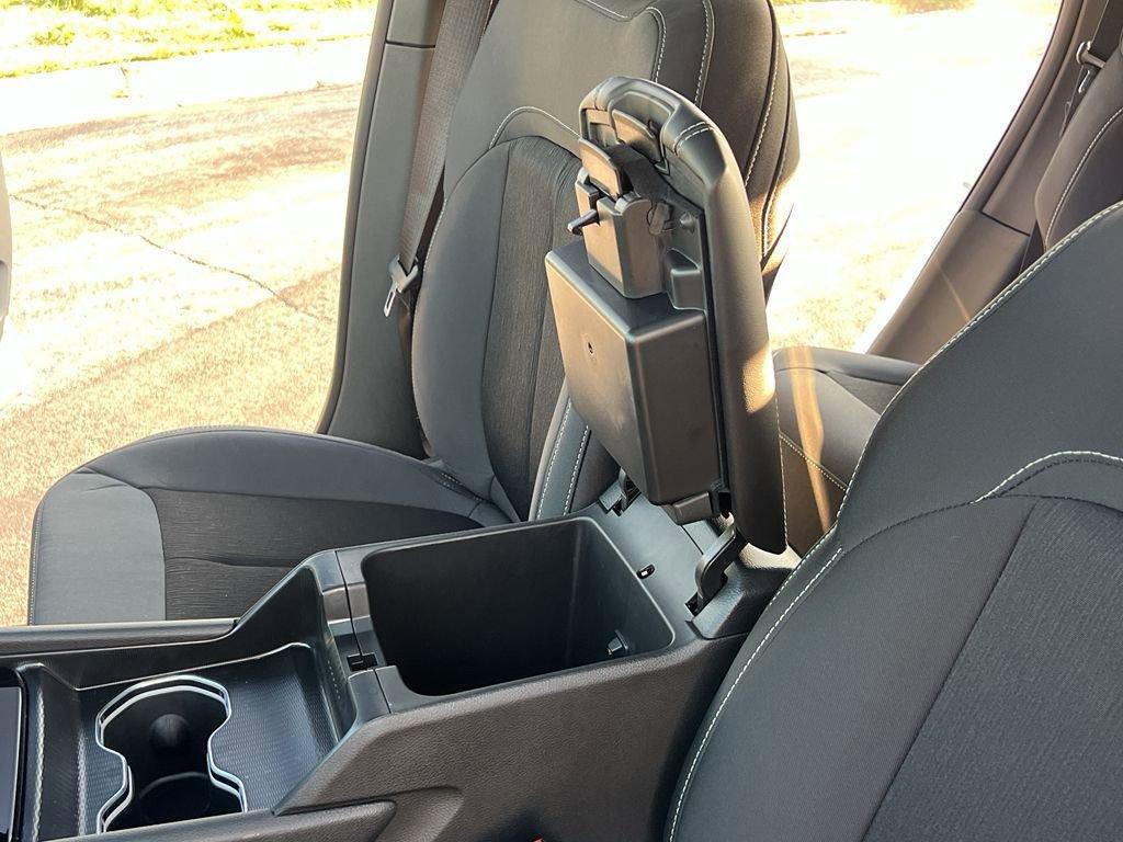 new 2025 Jeep Grand Cherokee car, priced at $38,830