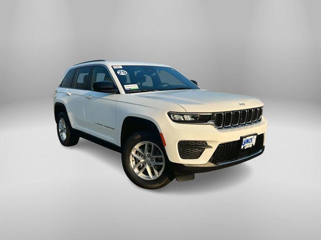 new 2025 Jeep Grand Cherokee car, priced at $38,830