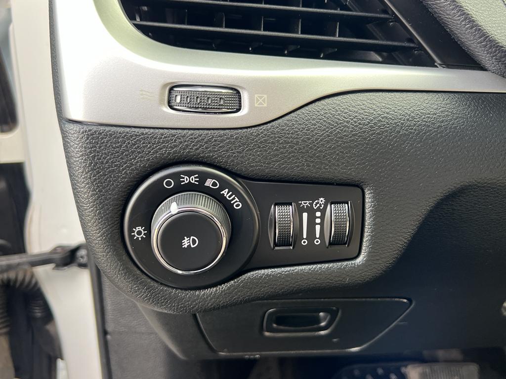 used 2015 Jeep Cherokee car, priced at $11,985