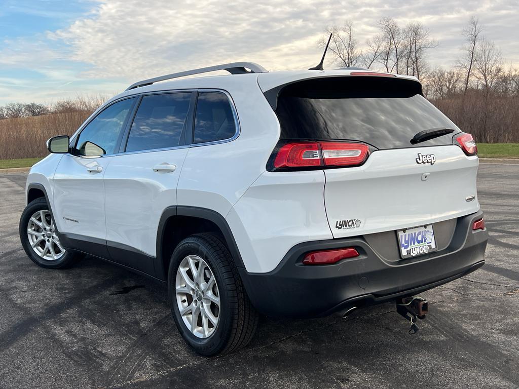 used 2015 Jeep Cherokee car, priced at $11,985