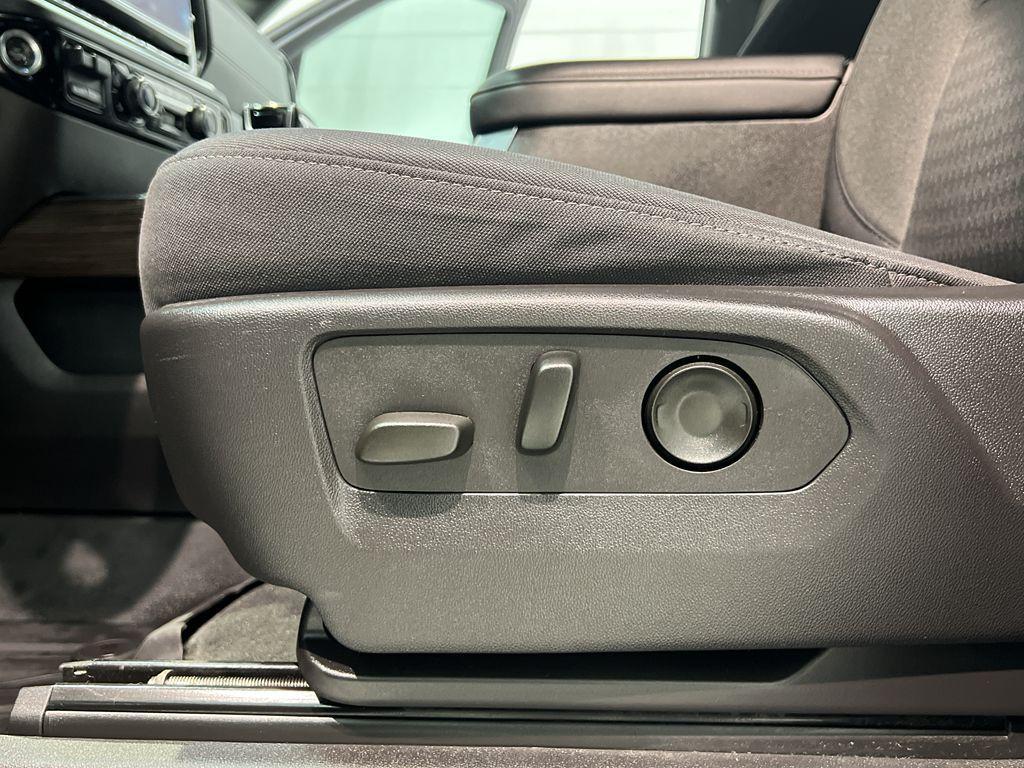 used 2024 Chevrolet Silverado 1500 car, priced at $52,490