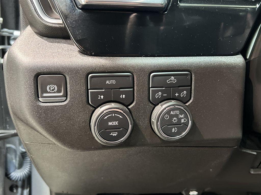 used 2024 Chevrolet Silverado 1500 car, priced at $52,490