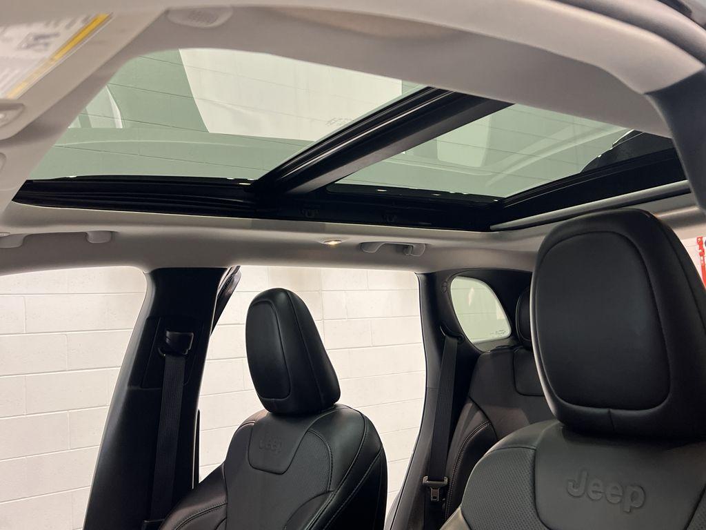 used 2022 Jeep Cherokee car, priced at $23,999