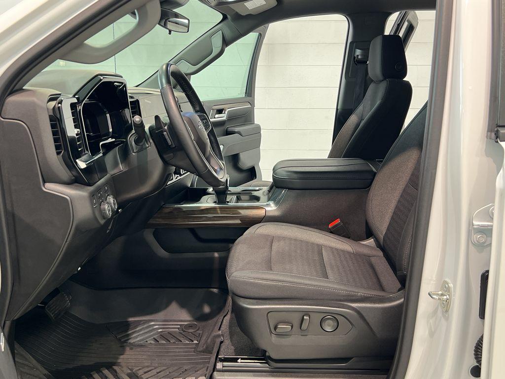 used 2023 Chevrolet Silverado 1500 car, priced at $47,495