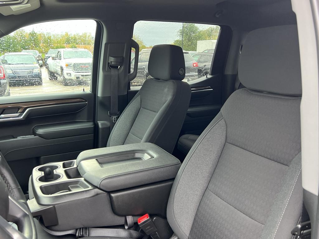 used 2024 Chevrolet Silverado 1500 car, priced at $43,295