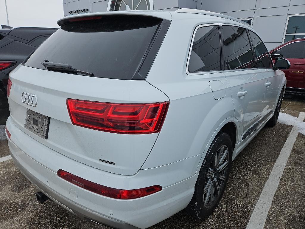 used 2018 Audi Q7 car, priced at $21,395