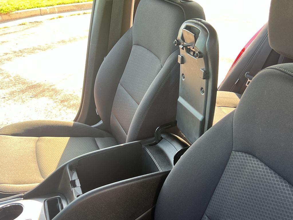 used 2016 Chevrolet Malibu car, priced at $11,295