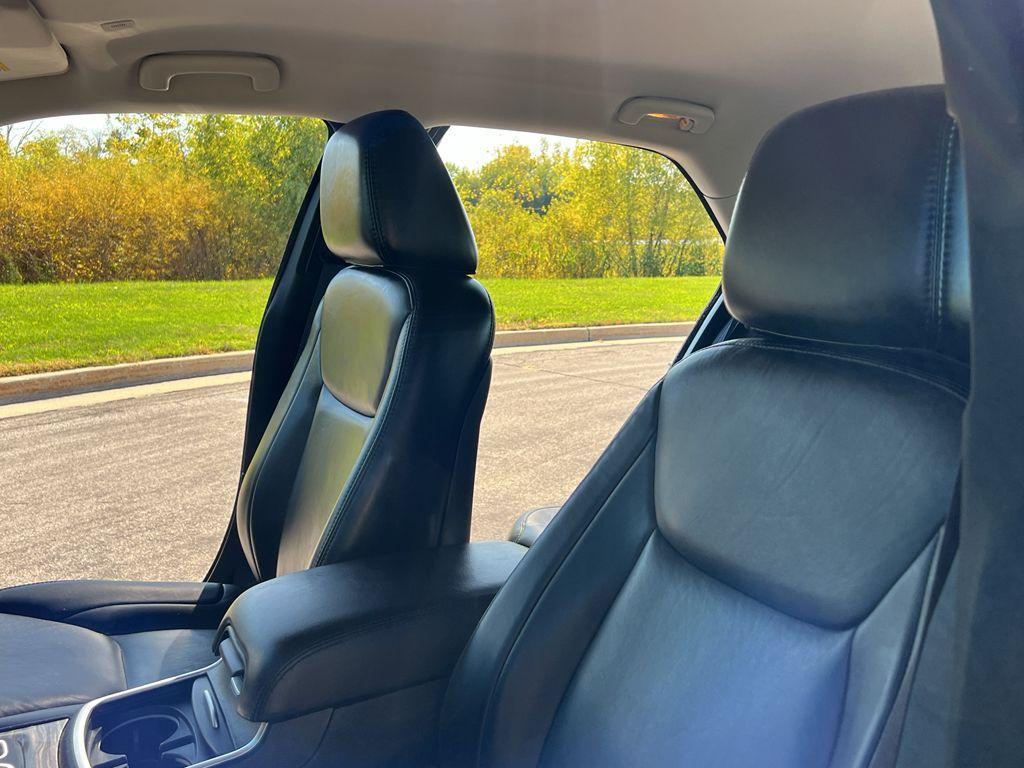 used 2017 Chrysler 300 car, priced at $18,999