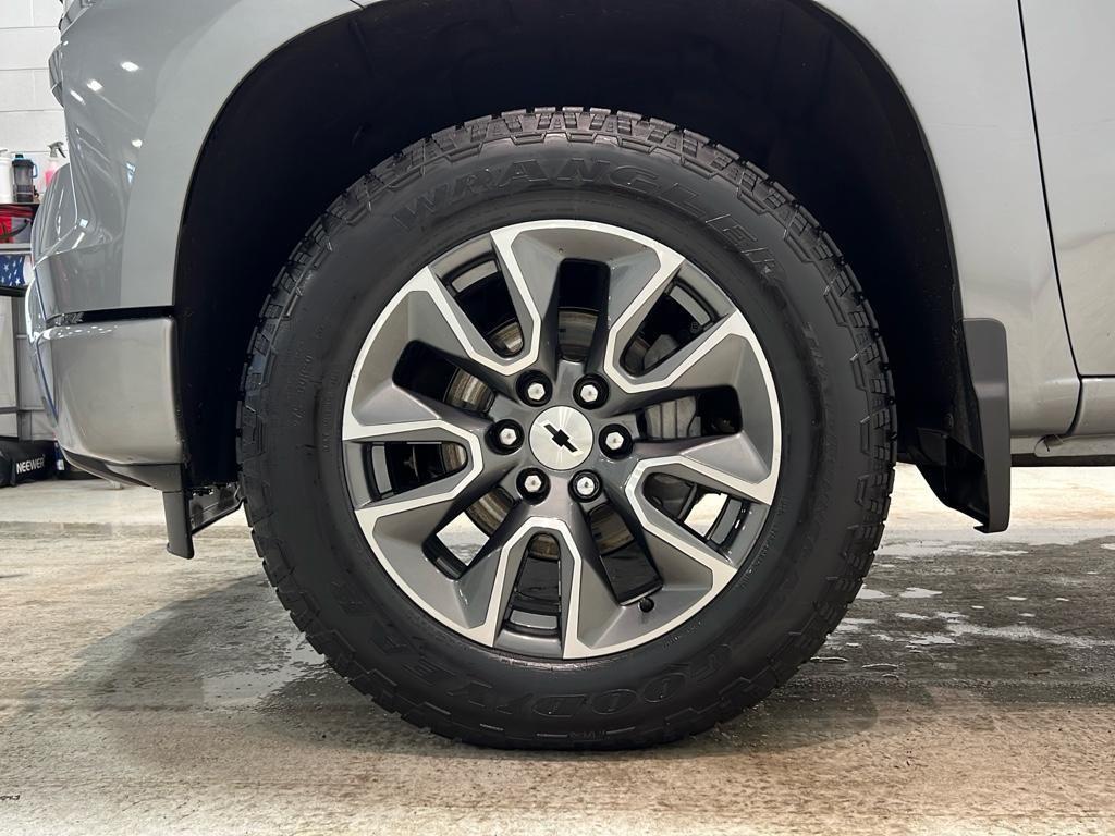 used 2024 Chevrolet Silverado 1500 car, priced at $53,695