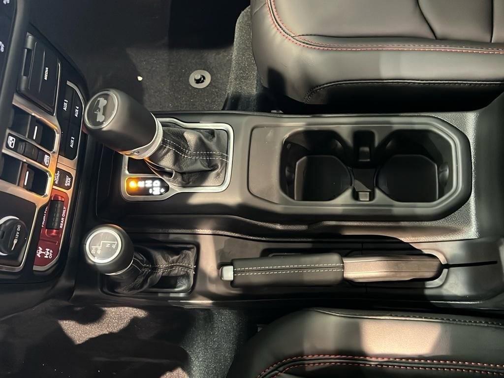 new 2025 Jeep Wrangler car, priced at $68,295