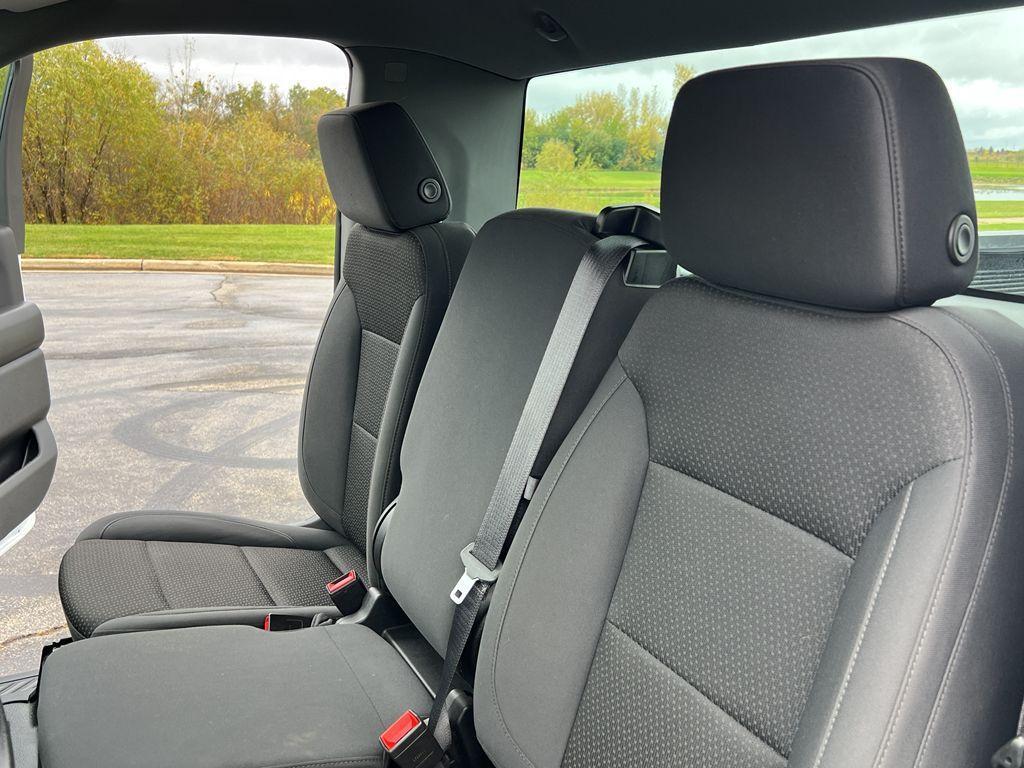 used 2024 Chevrolet Silverado 1500 car, priced at $29,995