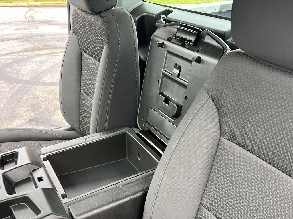 used 2024 Chevrolet Silverado 1500 car, priced at $29,995