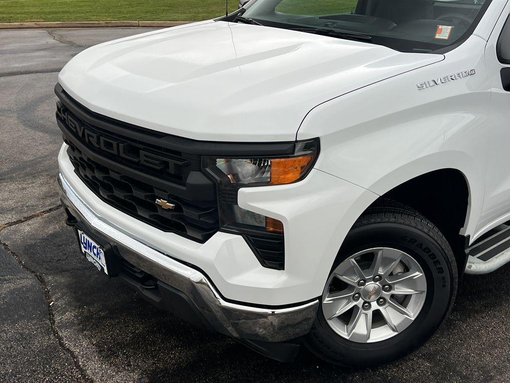 used 2024 Chevrolet Silverado 1500 car, priced at $29,995