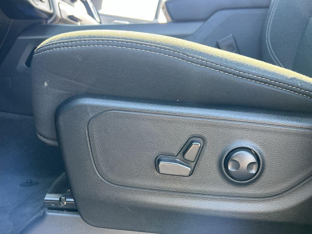 used 2022 Ram 1500 car, priced at $37,895