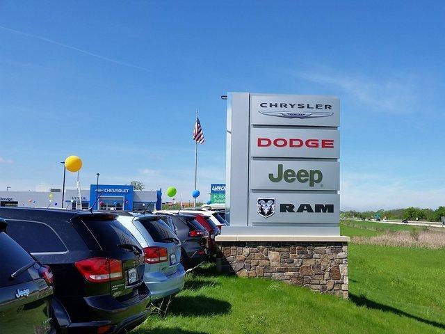 new 2025 Jeep Grand Cherokee car, priced at $56,795