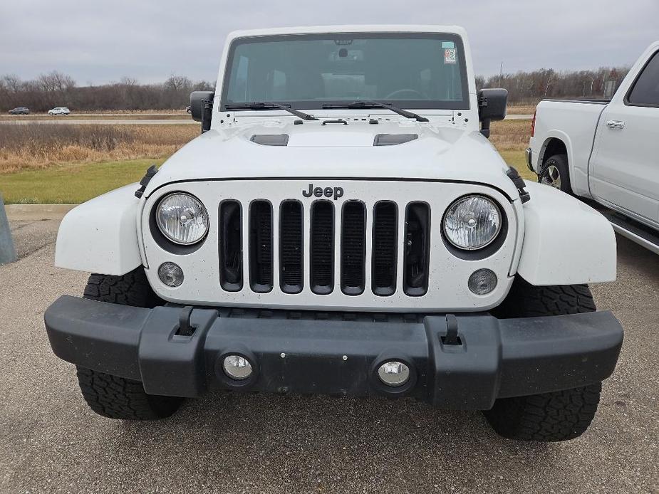 used 2015 Jeep Wrangler Unlimited car, priced at $21,495